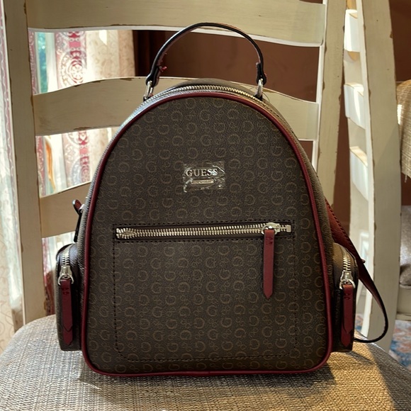 GUESS handbag/backpack/shoulder bag - Picture 8 of 14